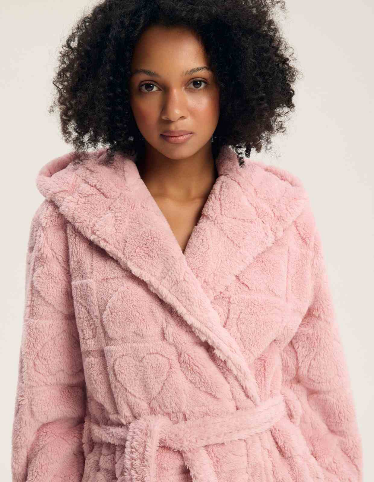 Robe com Capuz Gitte Rosa com Corações 1