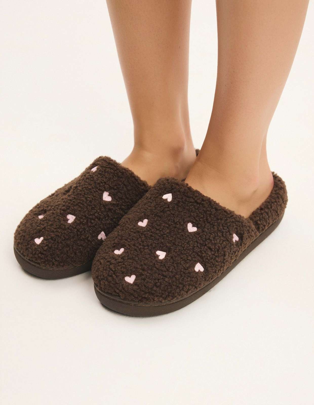 Pantufas Cozy Flap Pelo Sintético Castanho 1
