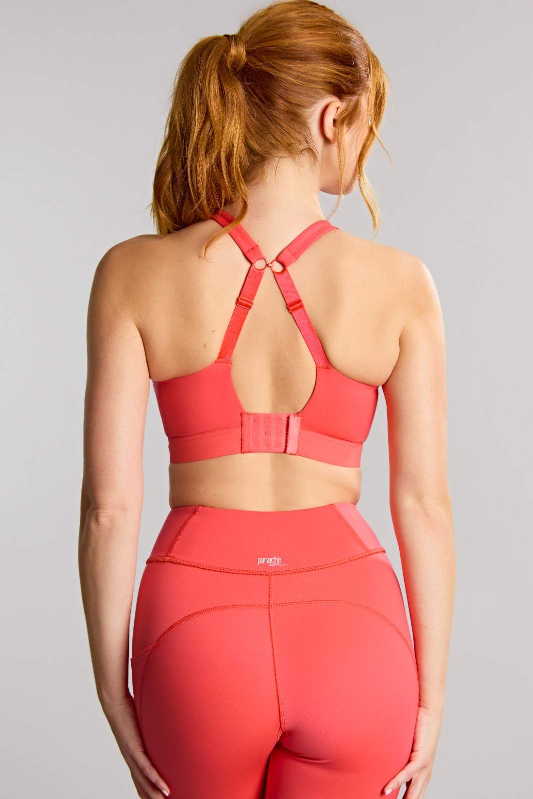 Non-padded Wired Sports Bra Ultra Perform Grapefruit 2