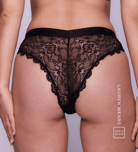 Cueca Asa Delta Em Renda Floral Signature Preta 2