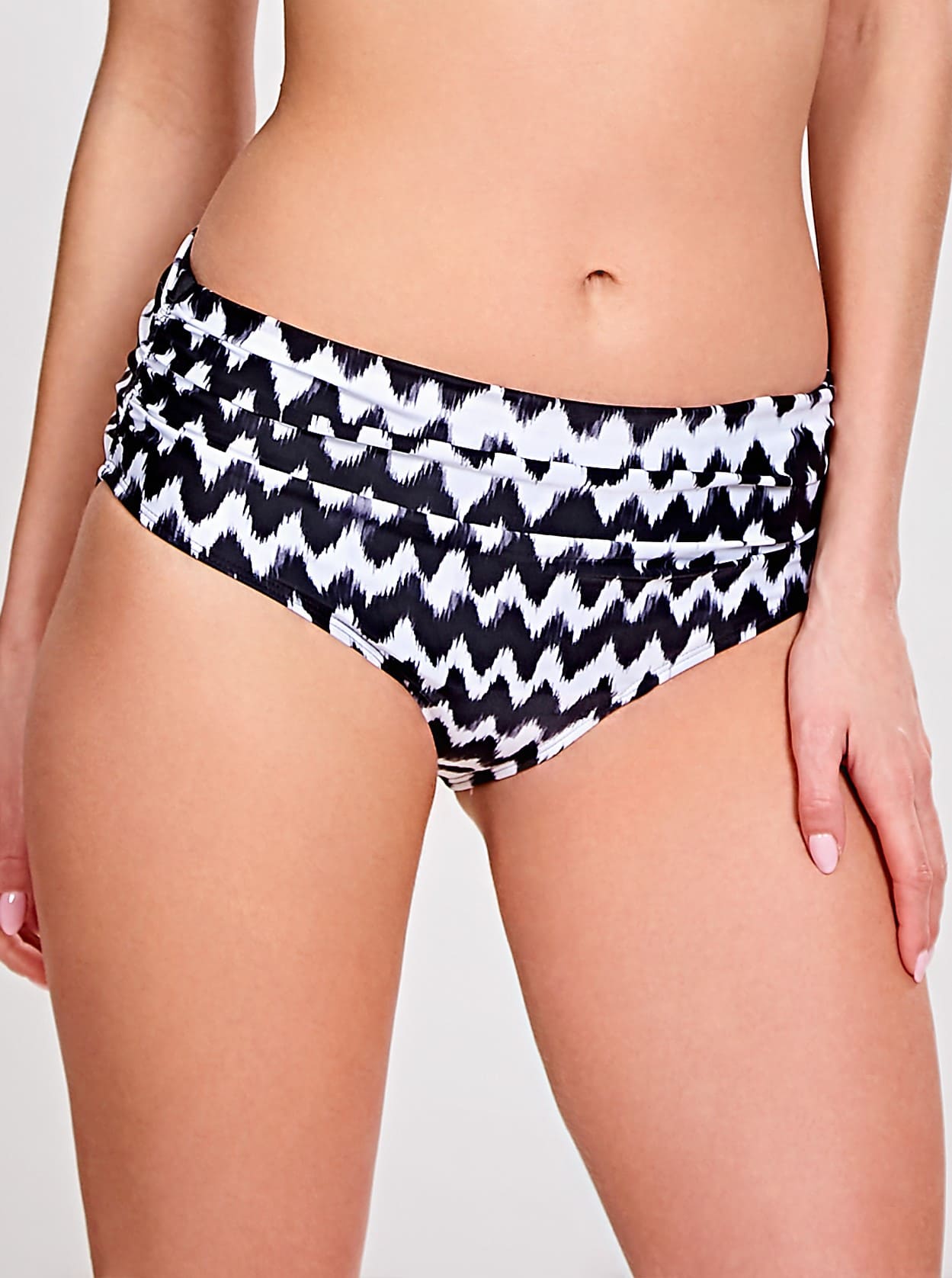 Cueca de Banho de Cintura Alta Leila Ikat Zigzag 1