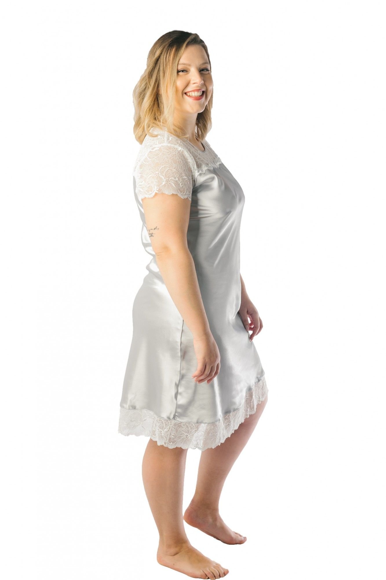 Louise Short Sleeved Silver Nightgown 2