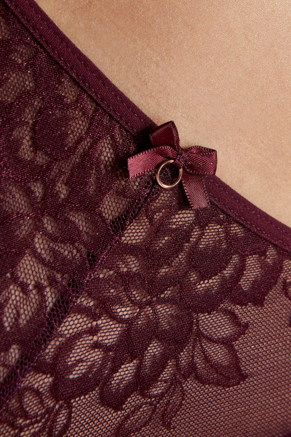 Low Waisted Thong Porto Plum 2