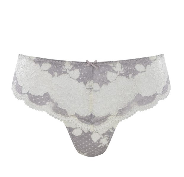 Cueca Tanga Rendada Clara Dove