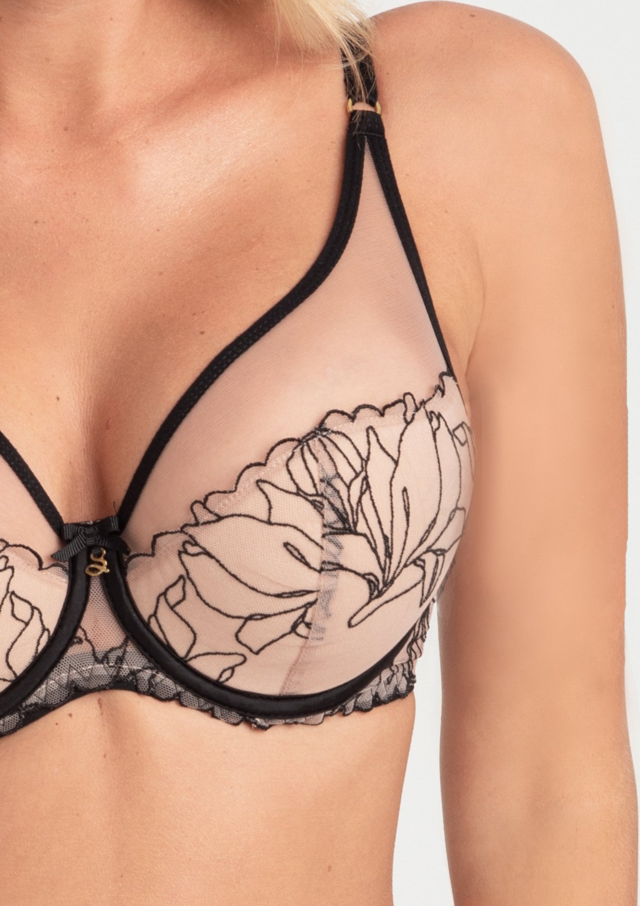 Moulded Cup Bra with Embroidery Irina Tattoo 2